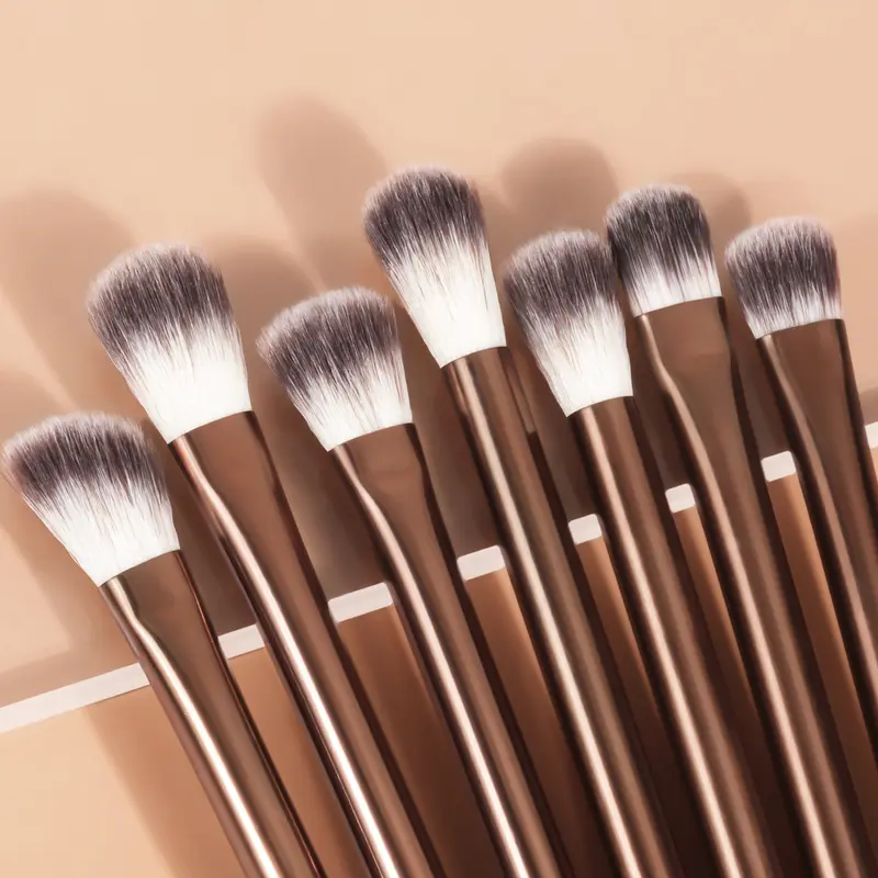 13-teiliges Make-up Pinselset mit langem Griff