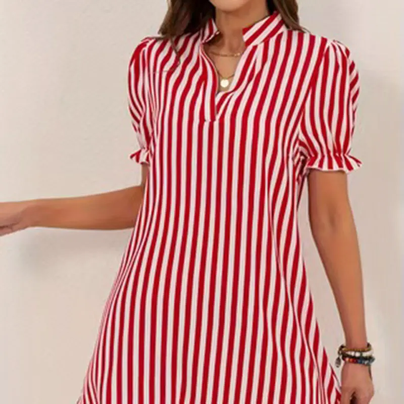 20 Streifen-Langarmkleid mit V-Ausschnitt