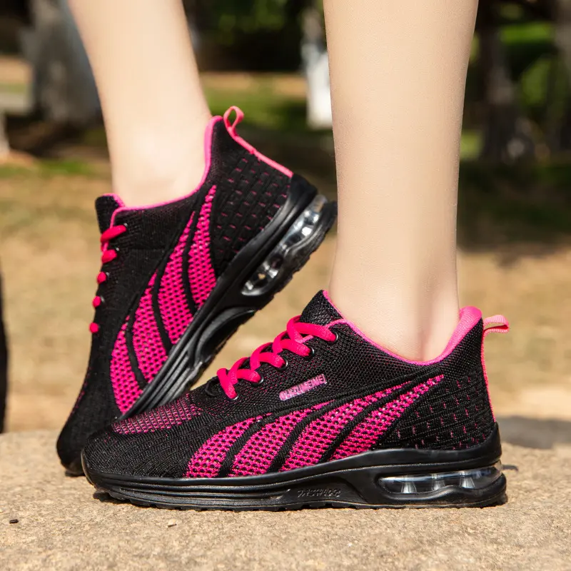 Atmungsaktiver Mesh-Sneaker mit Luftkissen