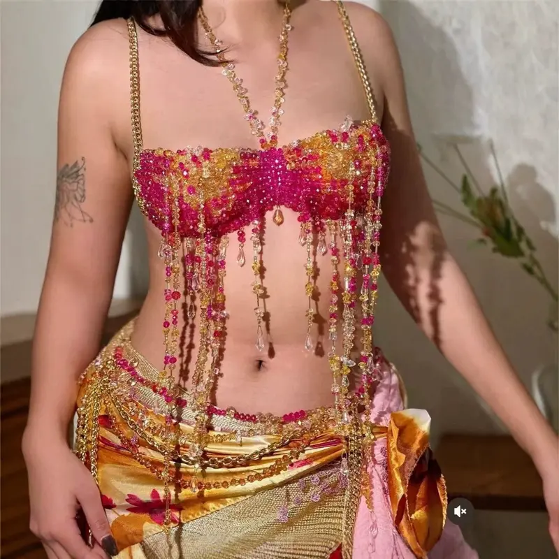 Body Chain Top mit Perlen – Rosarot