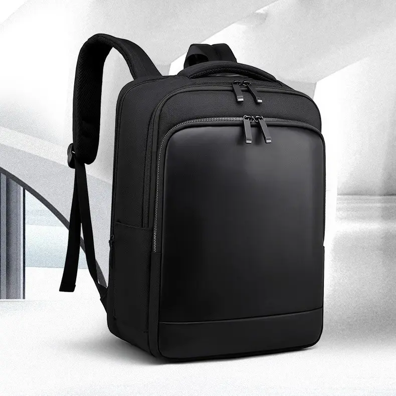 Business Rucksack mit USB-Port