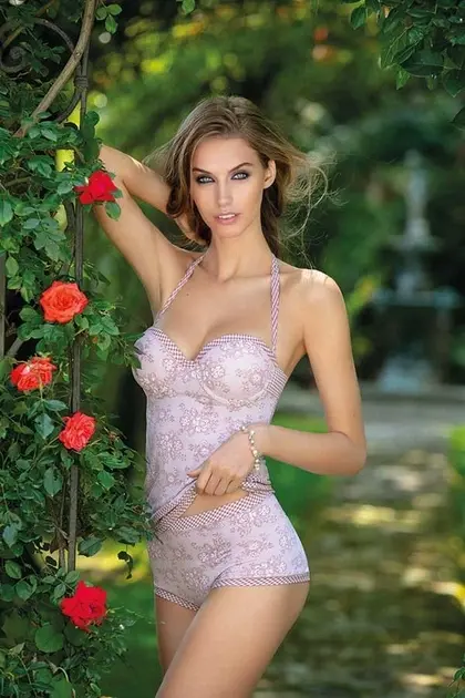 Bustier push-up bretelles amovibles — Saint Tropez