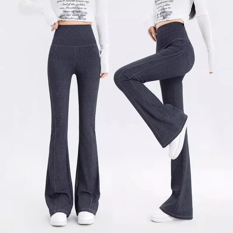 Damen Bootcut Jeanshose mit engem Schnitt