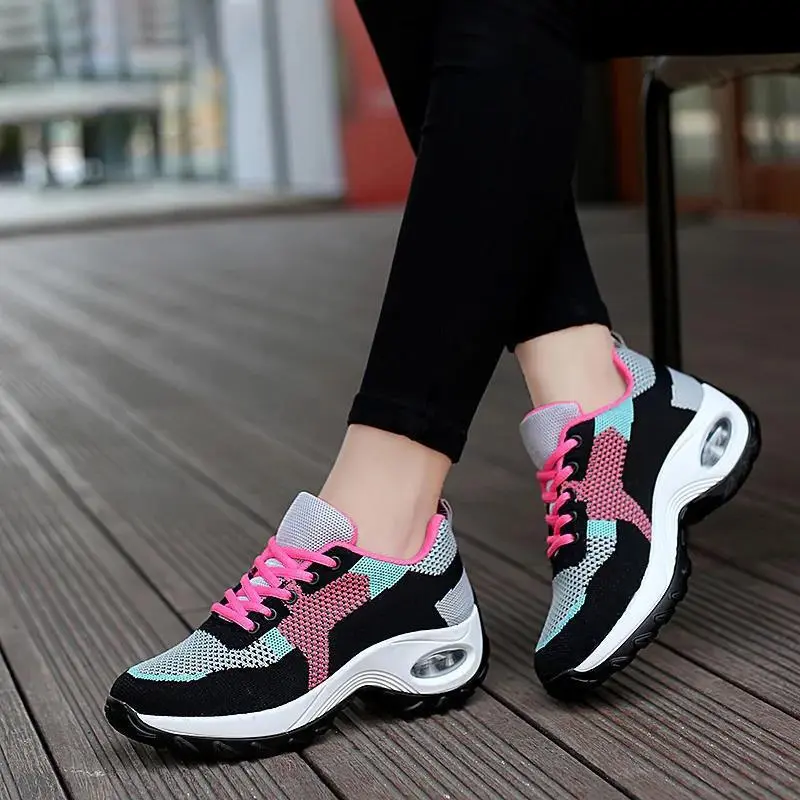 Damen Flyknit Mesh Sneaker mit Luftpolster