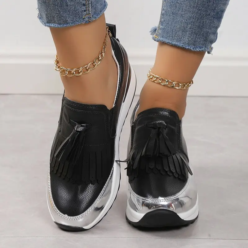 Damen Plateau-Sneaker mit Quaste