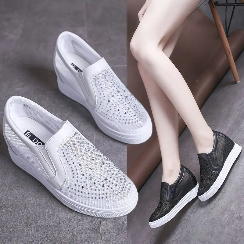 Damen Sneaker mit Mesh und verstecktem Absatz