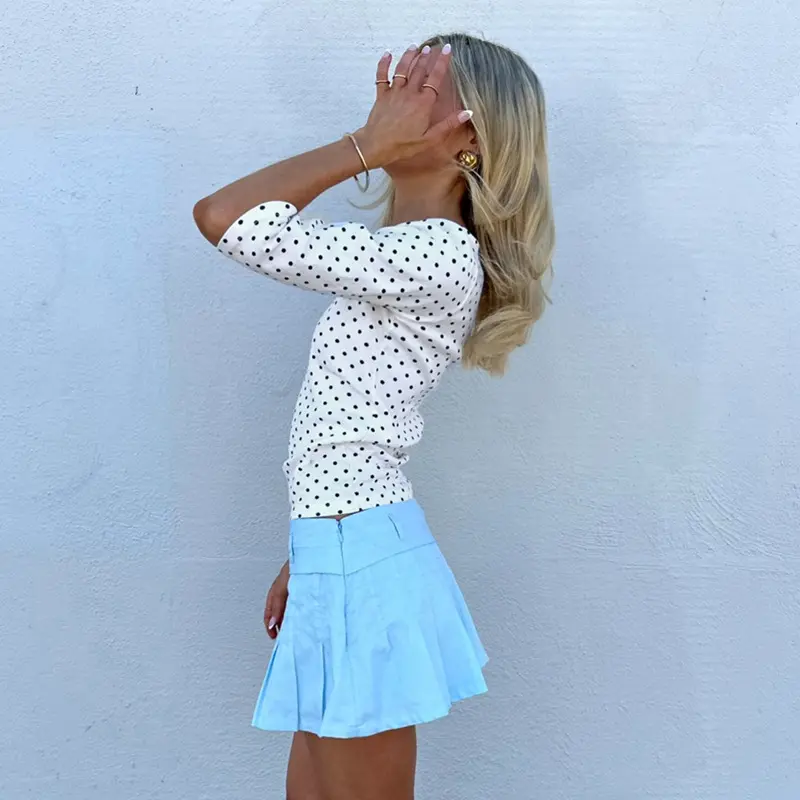 Damen-Top mit Rundhals und Polka-Dots