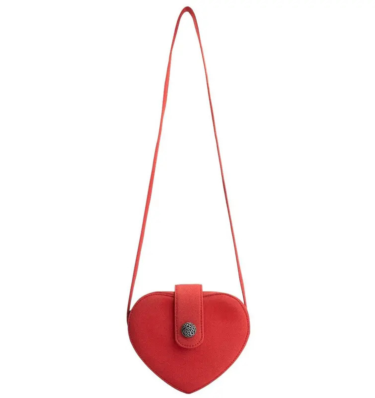Dirndltasche herzförmig rot