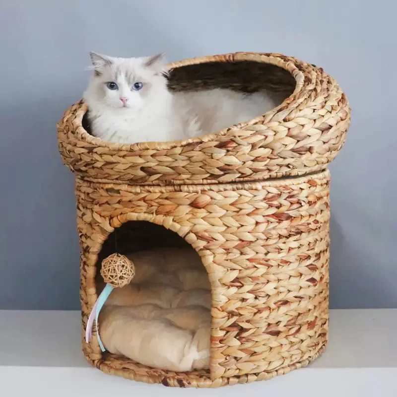 Doppellagiges Katzenbett aus Rattan