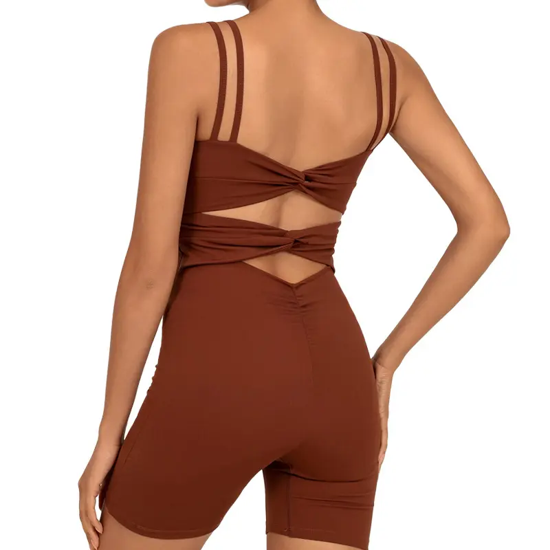 Einteilige Shorts mit Beauty Rücken