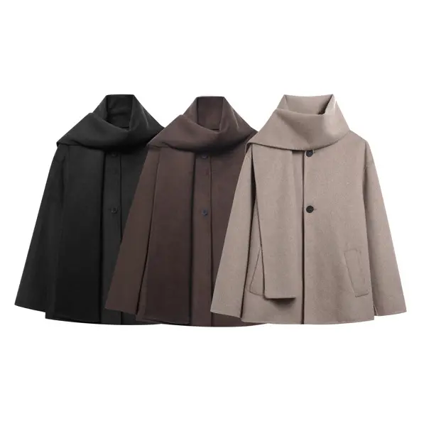 Eleganter Damen-Kurzmantel mit Schal