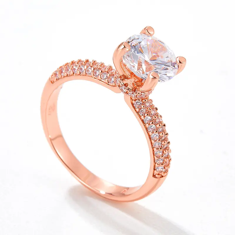 Eleganter Zirkonring im Old Money Stil