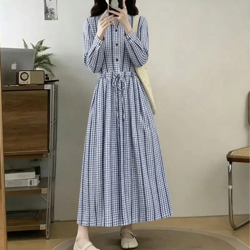 Elegantes A-Linien Hemdblusenkleid mit Karomuster