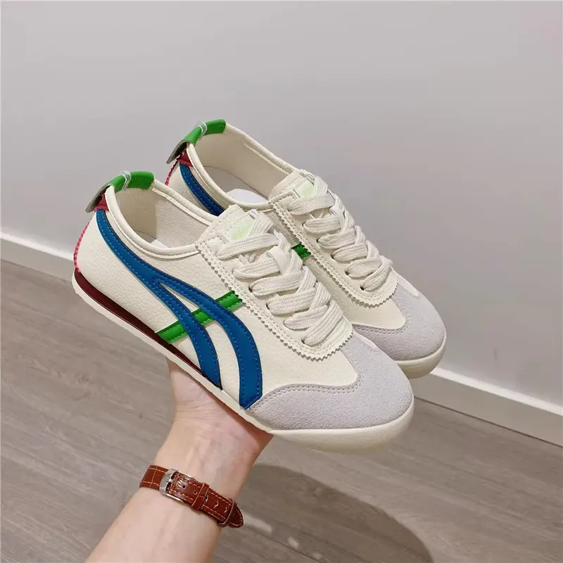 Frauenleder Cortez Schuhe mit atmungsaktivem Mesh