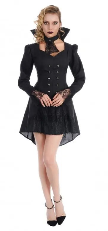 Gothic Lady Lucia