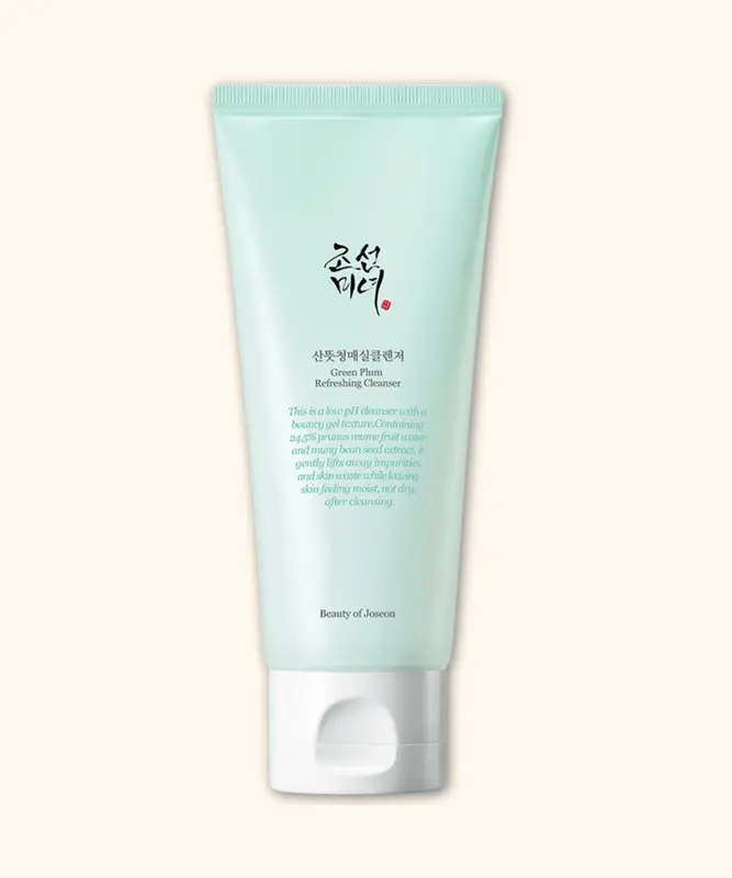 Green Plum Refreshing Cleanser