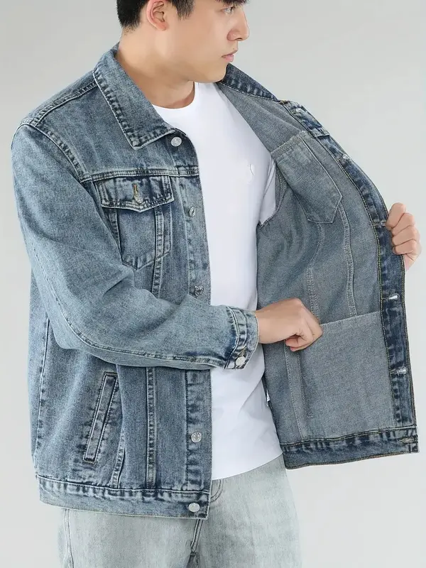 Gut sitzende Jeansjacke
