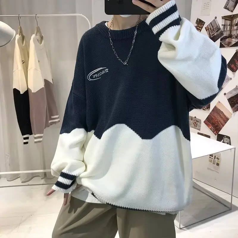 Herren-Strickpullover mit Farbkombinationen