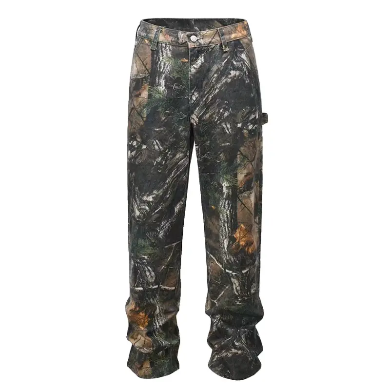 Herrenjeans Camouflage-Print