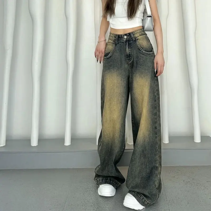 High-Waist Loose-Fit Jeans im Retro-Look