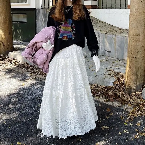 High-Waist Minirock mit Spitze