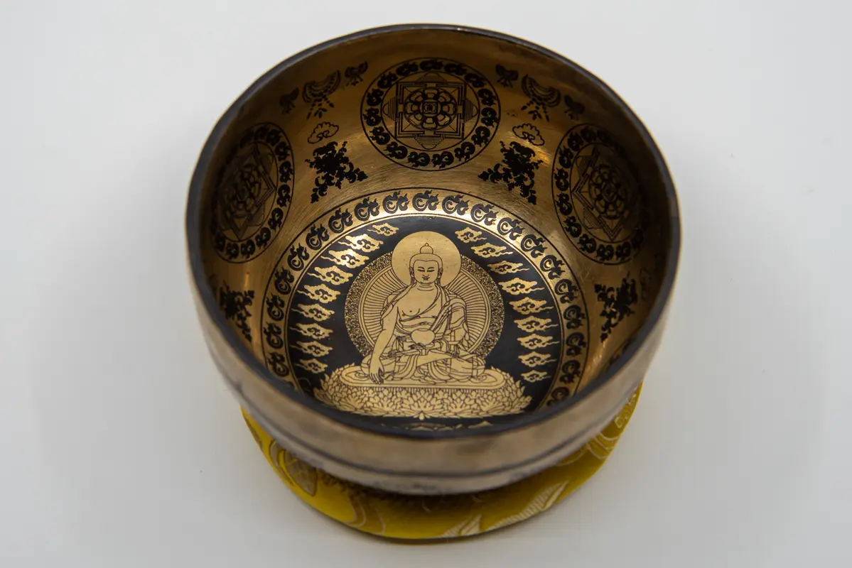Klangschale „Buddha Shakyamuni“ – Handgraviert