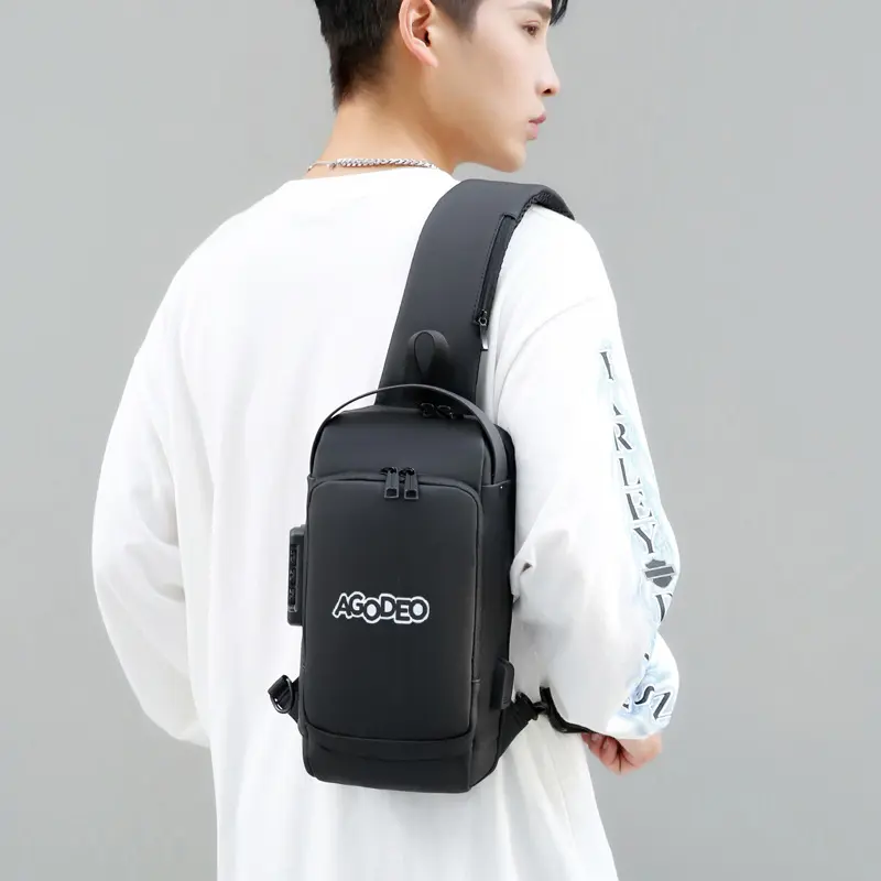 Leichte Crossbody Bag für Herren im Street Style