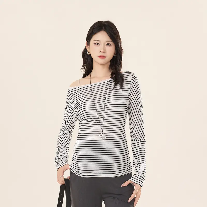 Lyocell Off-Shoulder Langarmshirt