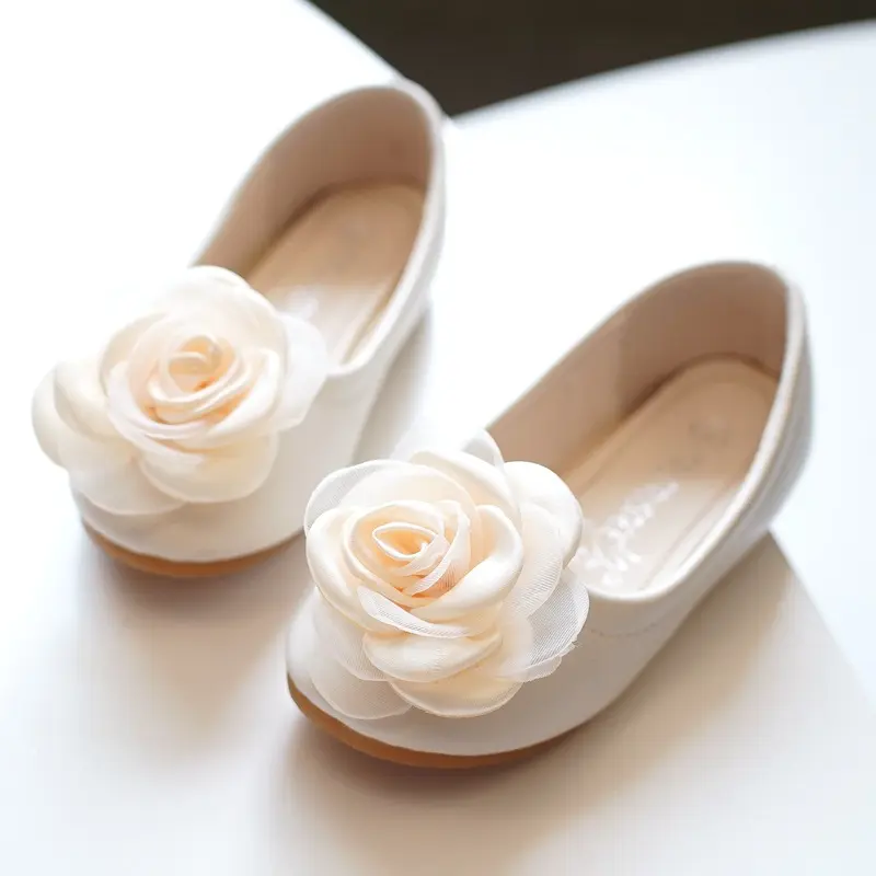 Mädchen-Lauflernschuhe mit Blumenmotiv