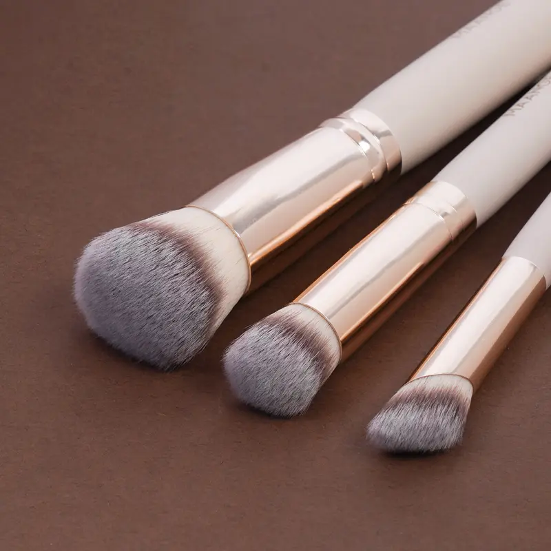 Makeup Pinsel & Dreiecks-Puderquasten-Set
