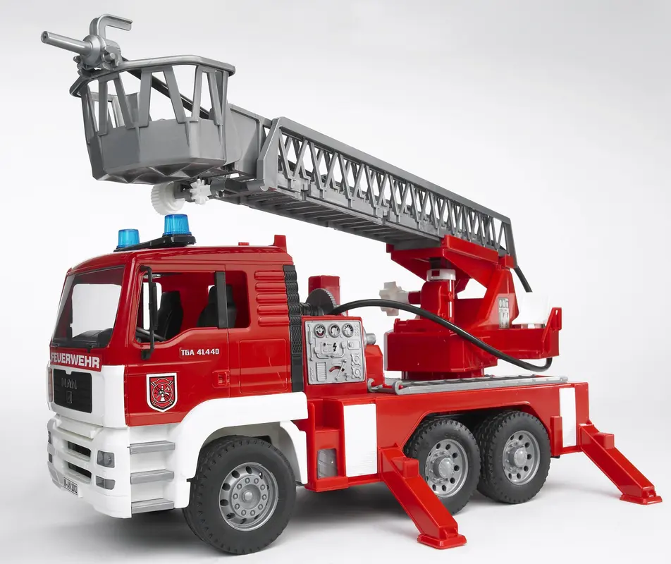 MAN TGA Feuerwehr m. Drehleiter, Wasserpumpe + Light & Sound
