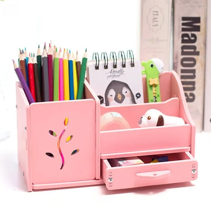 Niedlicher Organizer mit Schubladen