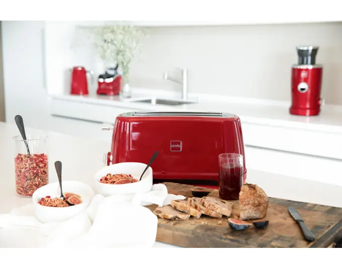 NOVIS Toaster Iconic Line T4 rot