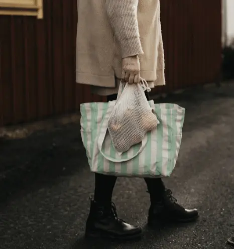 OMOM Bio Baumwoll Tragtasche LOW "mint"