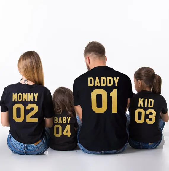 Partnerlook T-Shirt für die ganze Familie