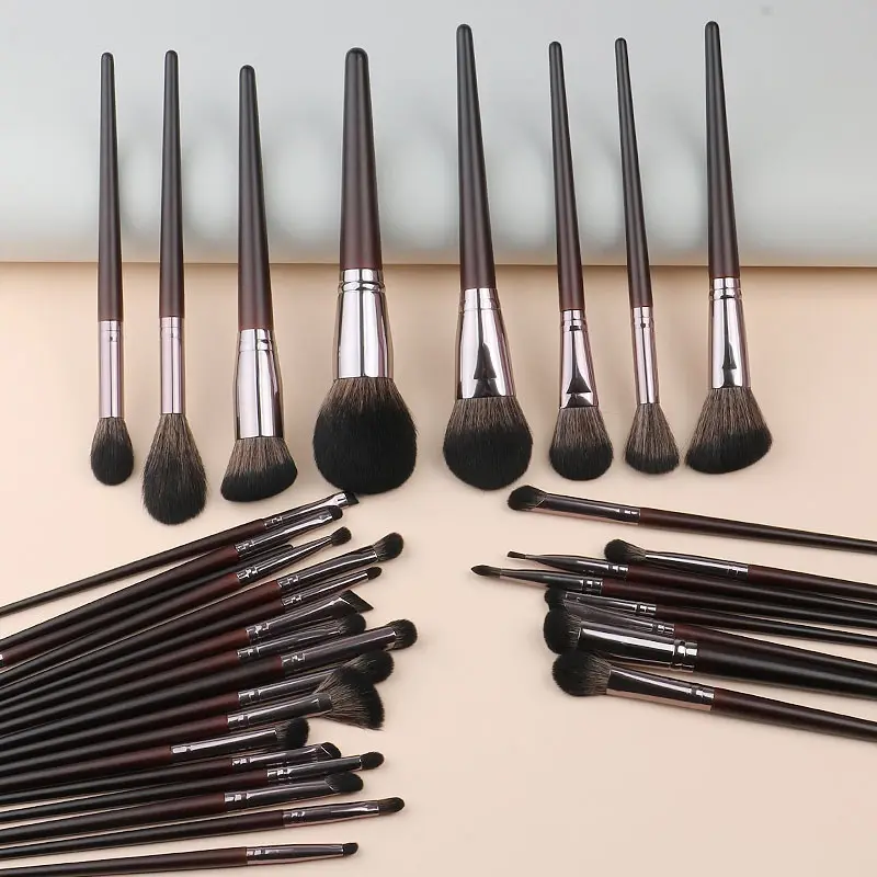 Professionelles 33-teiliges Pinselset