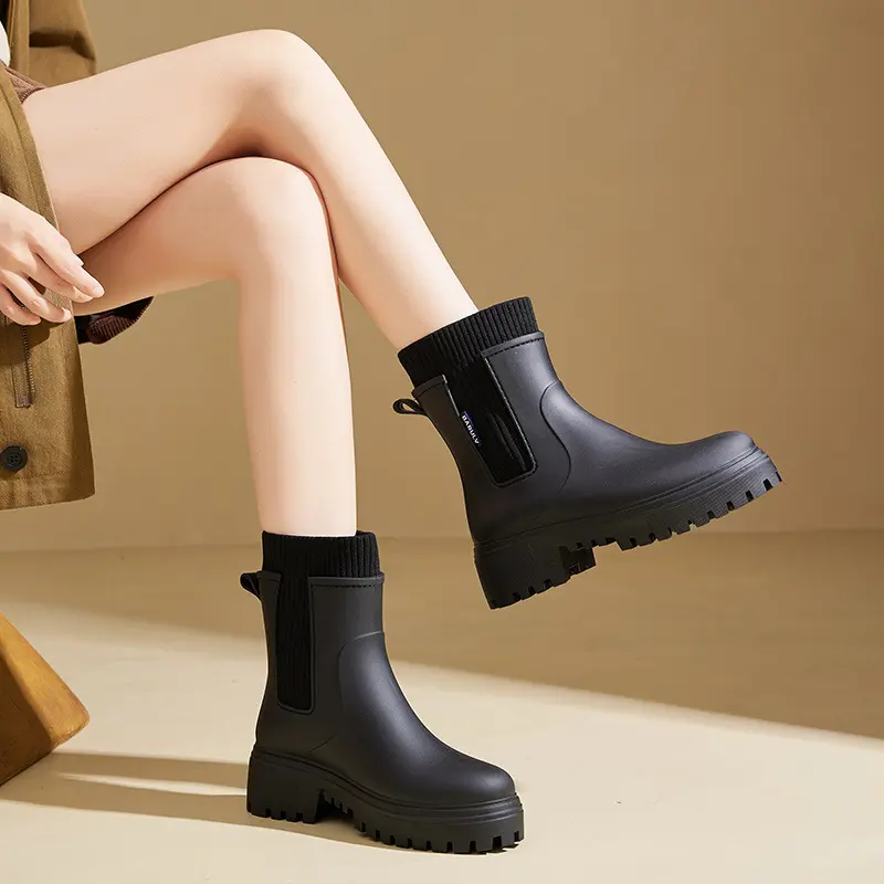 Rutschfeste Mid-Calf Stiefel für Damen