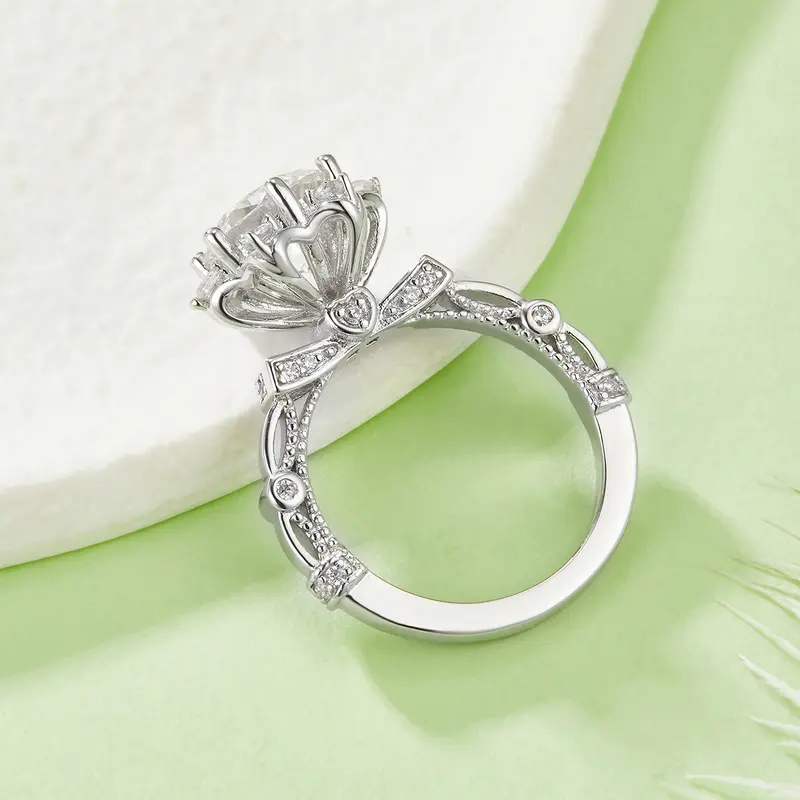 S925 Sterling Silber Moissanit Ring mit Stern-Halo