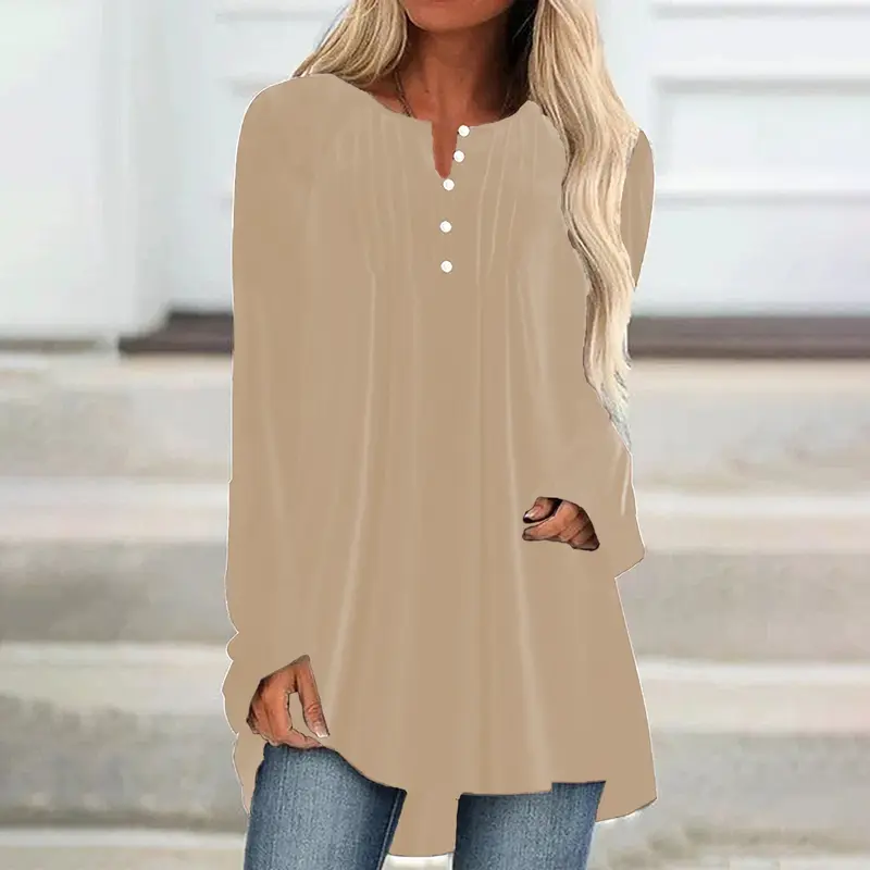 Samtbluse mit V-Ausschnitt