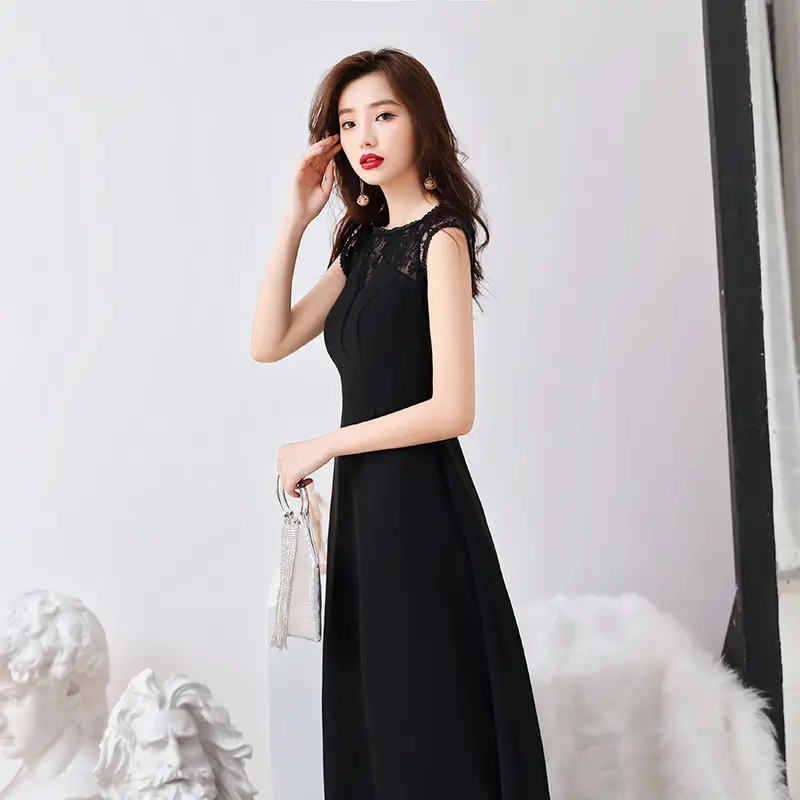 Schwarzes Abendkleid für Damen