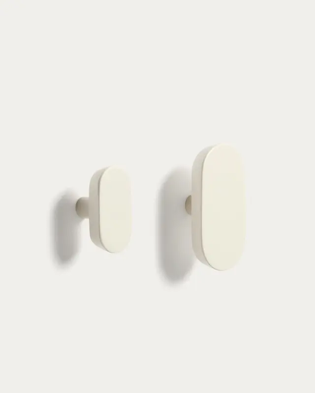 Set Arely aus 2 Kleiderhaken aus massivem Buchenholz mit beigefarbener Lackierung, 6,5 cm/10 cm