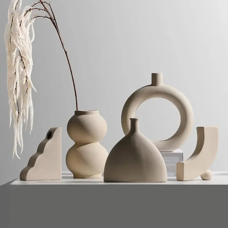 Skulptur-Keramik-Vase · Organische Form, matt