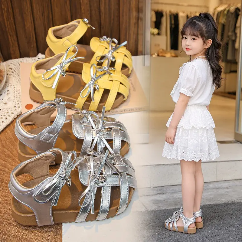 Sommer-Sandalen mit süßem Schleifchen und weicher Sohle