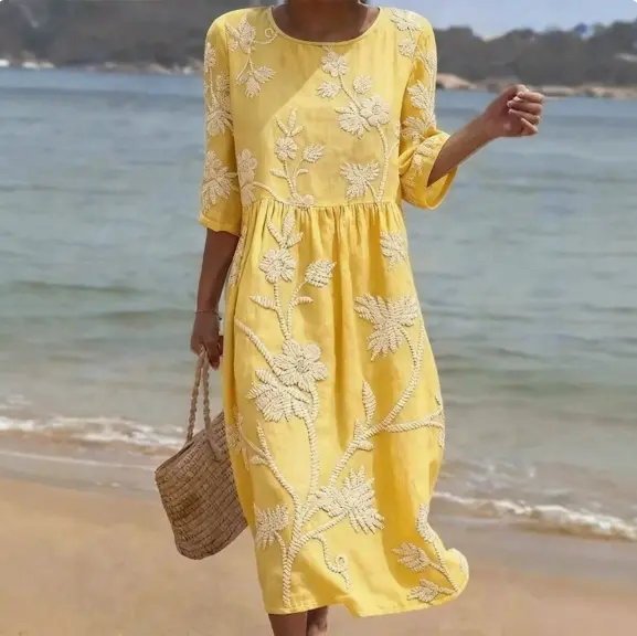 Sommerkleid mit abstraktem Mid-Waist-Print