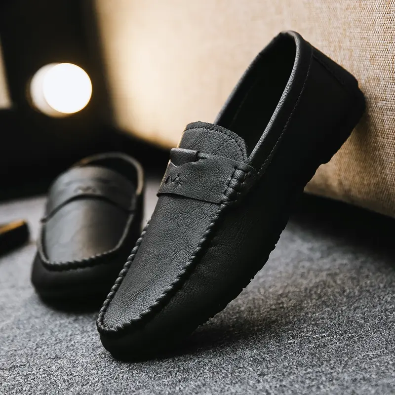 Sommerliche Herren-Slipper