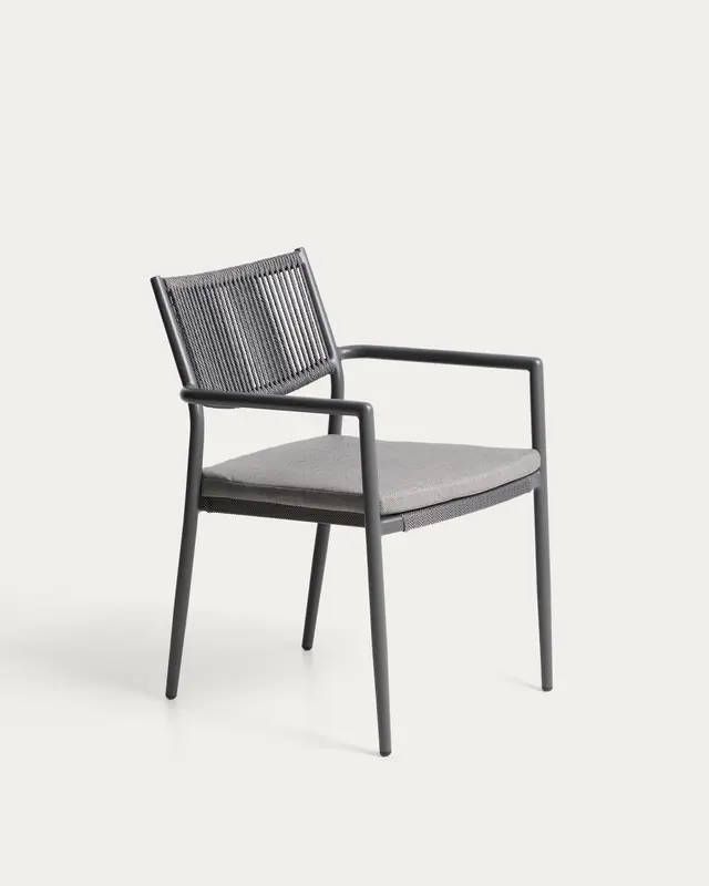 Stapelbarer Outdoor-Stuhl Argasi aus Aluminium in Graphit und dunkelgrauem Synthetikseil