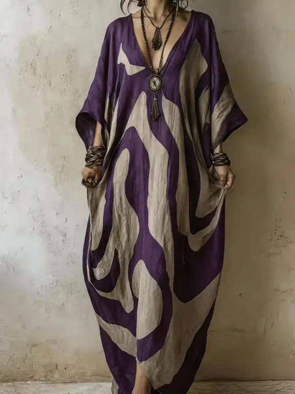 Strandkleid mit V-Ausschnitt und Fledermausärmeln