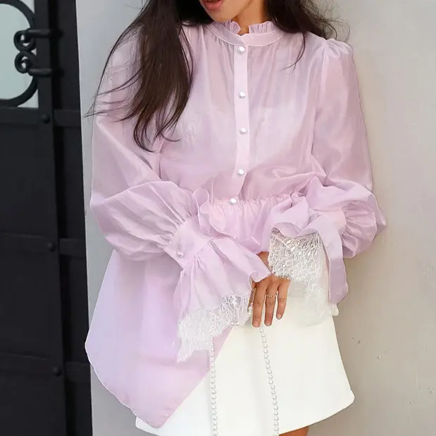 Tailliertes Langarmshirt mit Puffärmeln – Braun