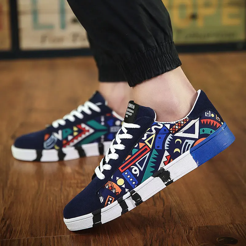 Trendige Canvas-Schuhe mit Wildleder-Details