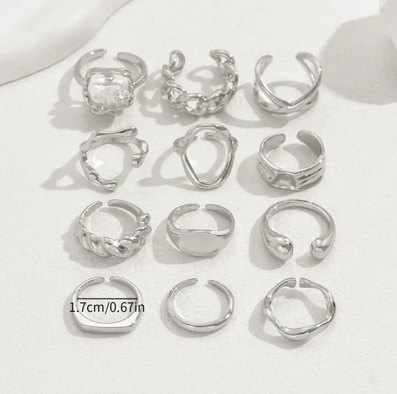 Verstellbares Ring-Set mit geometrischem Design